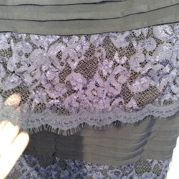 Lord and Taylor Jax Lace Panel Tiered Dress Size 12 - Picture 9 of 15